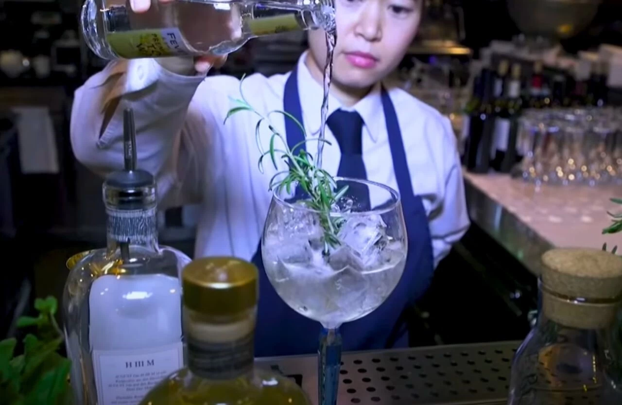 Hotel Maximilian Honey Gin