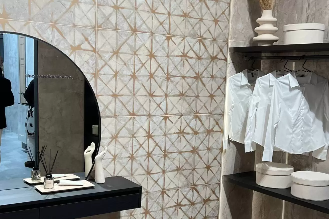 metallic accent tile